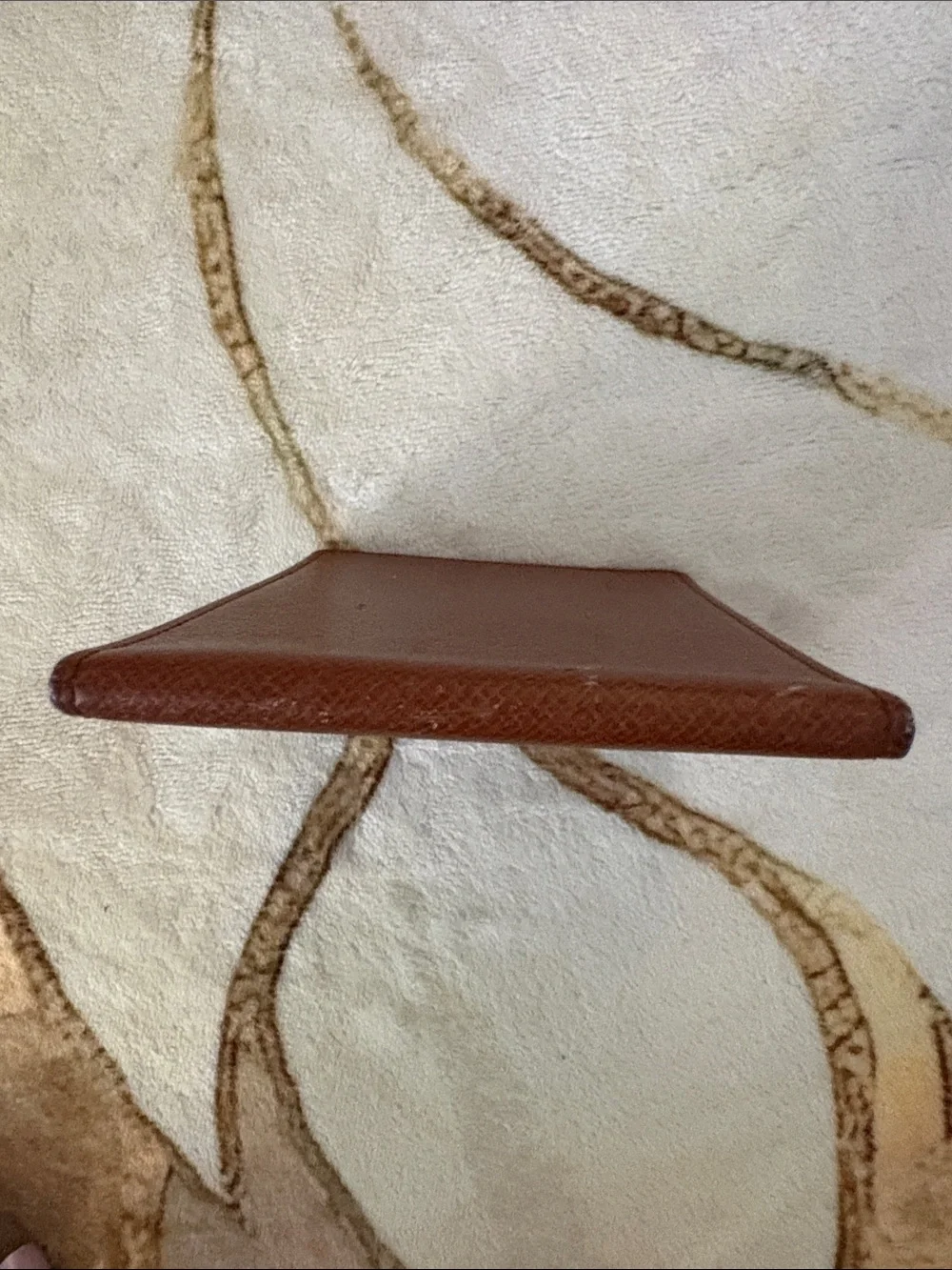Louis Vuitton Vintage Brown Taiga Leather Bifold Card Holder / Wallet